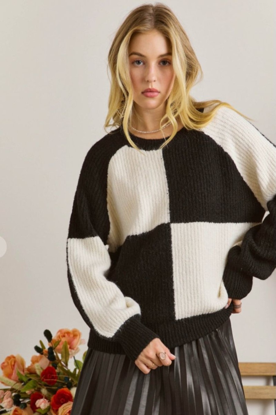 Women Aqua Bay Sweaters & Cardigans | Black And White Color Block Sweater