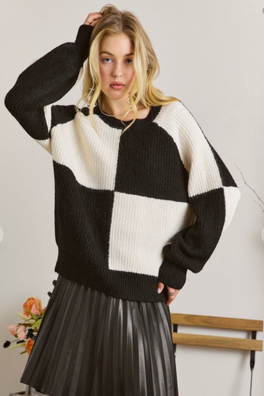 Women Aqua Bay Sweaters & Cardigans | Black And White Color Block Sweater